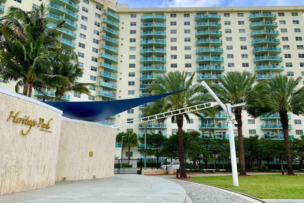 Beautiful Apartment Steps Away From The Beach Miami Beach Exterior foto