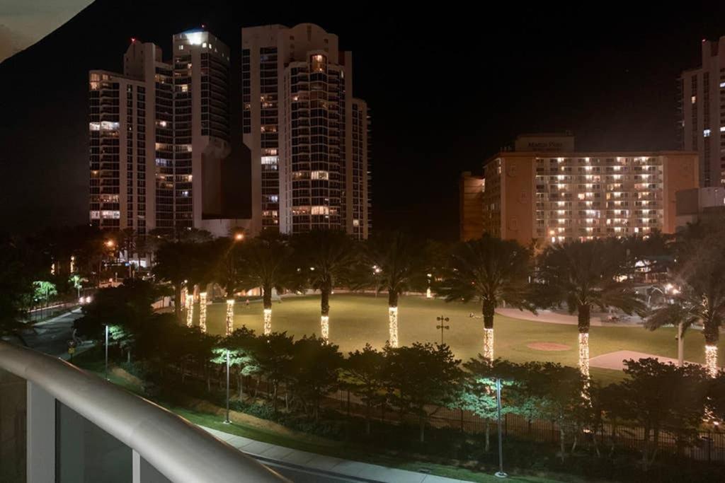 Beautiful Apartment Steps Away From The Beach Miami Beach Exterior foto